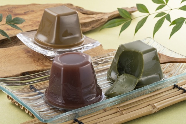 水ようかんと抹茶プリン