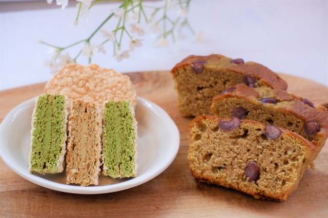 贈り物,ほうじ茶ケーキ,ダックワーズ